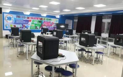 江门怡福中学荣获中小学生创客大赛银奖 教育科技融合的生动实践